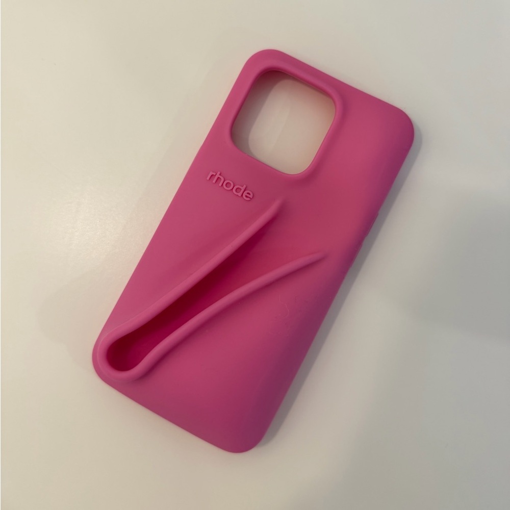rhode iPhone 14 Pro Shortcake Lip Case